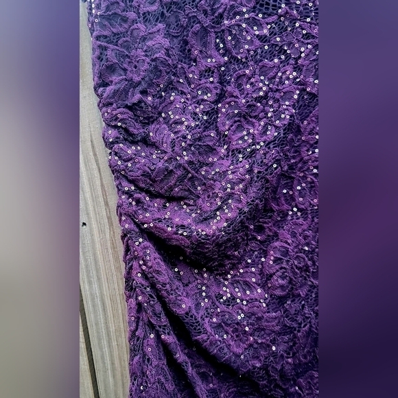 SCARLETT DRESS - Picture 3 of 5